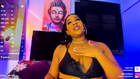 Kim  online show from January 8, 9:34 pm