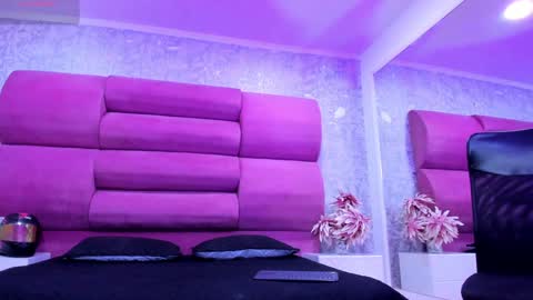 MeganFOXXI  online show from January 19, 8:30 pm