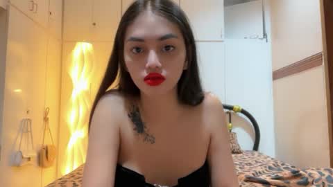 meganharley2004 online show from July 15, 10:31 am