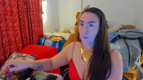 meganhotcurvy online show from March 7, 12:02 pm