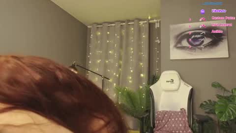 MeganieX online show from February 18, 9:21 am