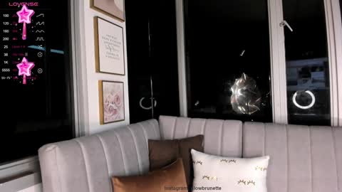 Snapshot of megann__sweet chatting on January 24, 10:21 am Mara online show from January 24, 10:21 am