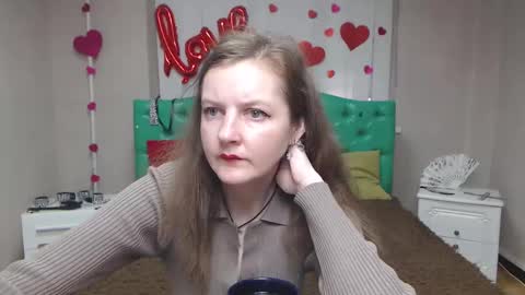 Snapshot of meganpirs chatting on March 10, 6:29 am MeganPirs online show from March 10, 6:29 am