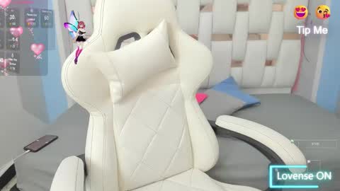 Megan Queen online show from November 7, 6:19 pm