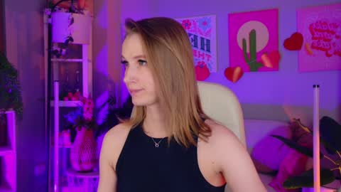 megan online show from March 24, 5:40 pm