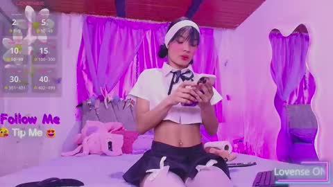 Snapshot of meganrouss7 chatting on October 10, 11:53 am Megan online show from October 10, 11:53 am