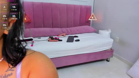 Snapshot of megansaenz_1 chatting on September 10, 8:20 pm Megan online show from September 10, 8:20 pm