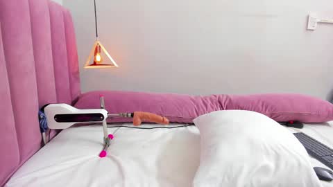 Snapshot of megansaenz_1 chatting on October 15, 8:09 pm Megan online show from October 15, 8:09 pm