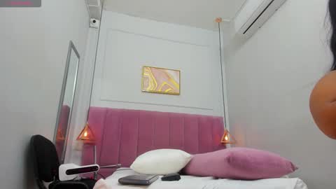 Megan  online show from November 14, 8:18 pm