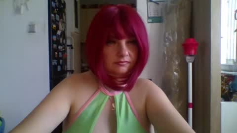 Snapshot of meganwetpussy chatting on July 22, 9:23 am Megan online show from July 22, 9:23 am