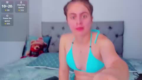 Snapshot of meganysammy chatting on September 16, 3:35 pm megansammy online show from September 16, 3:35 pm