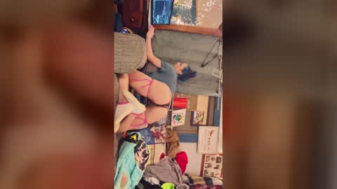 Snapshot of megatinyyy chatting on February 17, 11:18 am MegaTinyyy online show from February 17, 11:18 am