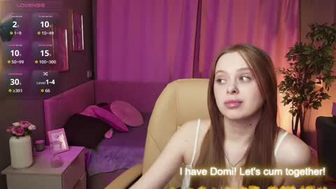 Snapshot of megg_ryan chatting on May 10, 2:11 pm megg_ryan online show from May 10, 2:11 pm