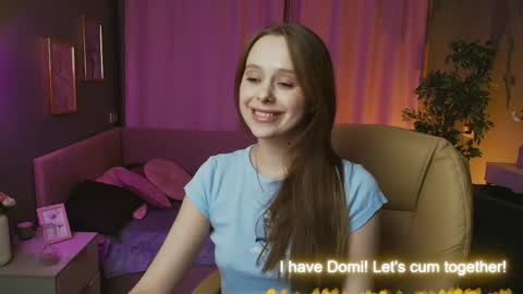 Snapshot of megg_ryan chatting on May 11, 2:23 pm megg_ryan online show from May 11, 2:23 pm