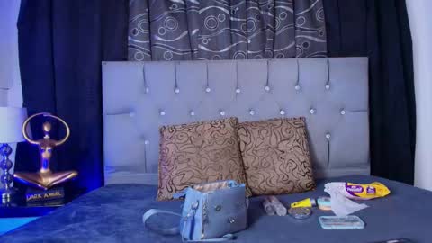 meggan online show from November 12, 4:35 am