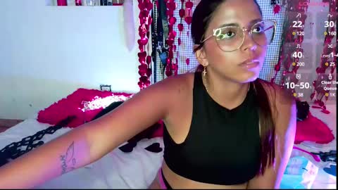 Snapshot of meggan_greey chatting on February 16, 12:08 am Your best slave  online show from February 16, 12:08 am