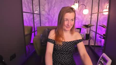 Meggy online show from December 19, 1:51 pm