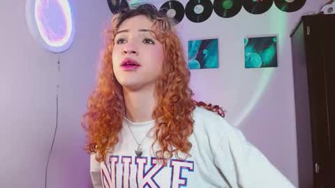 Snapshot of meghan_devil_ chatting on November 20, 2:23 am meghan_devil_ online show from November 20, 2:23 am