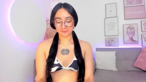 Snapshot of meghan_lane chatting on September 30, 1:49 pm meghan_lane online show from September 30, 1:49 pm