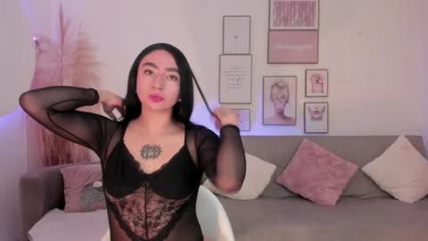 Snapshot of meghan_lane chatting on October 13, 4:51 pm meghan_lane online show from October 13, 4:51 pm