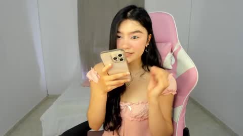 Snapshot of meghan_russo07 chatting on April 24, 8:22 pm Meghan online show from April 24, 8:22 pm