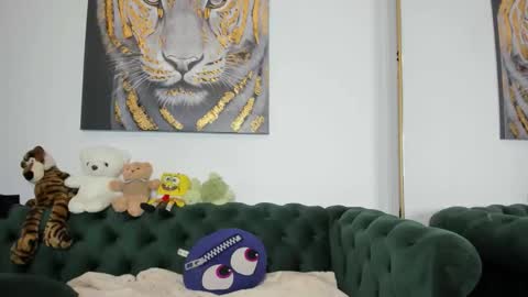 megpalmer online show from May 28, 7:33 pm