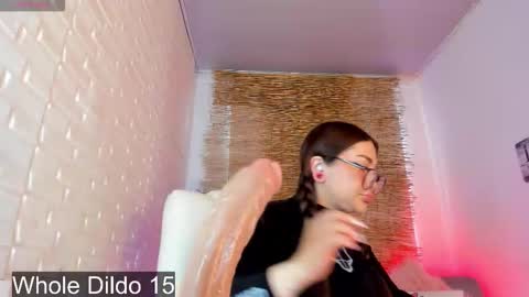 MELISSA online show from October 18, 11:44 am