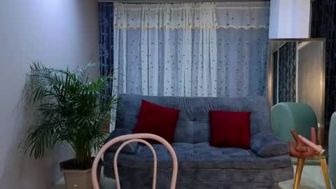 Mei online show from February 7, 11:13 pm