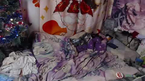 Snapshot of meidiandyuta chatting on January 3, 4:33 am Yuta and Meidi online show from January 3, 4:33 am