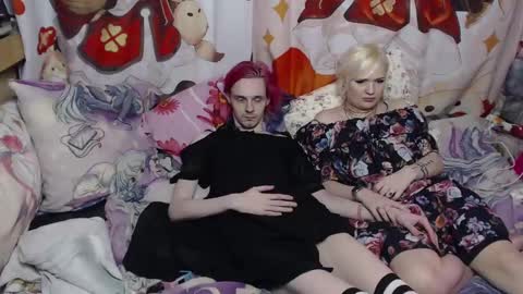 Snapshot of meidiandyuta chatting on January 13, 3:58 pm Yuta and Meidi online show from January 13, 3:58 pm