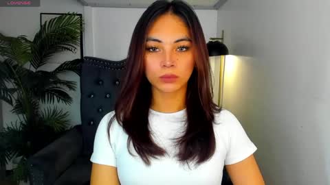 Snapshot of meiluxe chatting on May 28, 10:45 am meiluxe online show from May 28, 10:45 am
