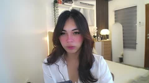 Snapshot of meiluxe chatting on June 26, 7:35 am meiluxe online show from June 26, 7:35 am