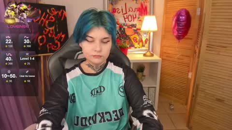 mekurisu online show from February 10, 8:20 am