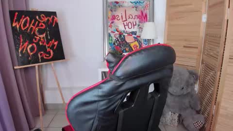 mekurisu online show from March 18, 8:17 am