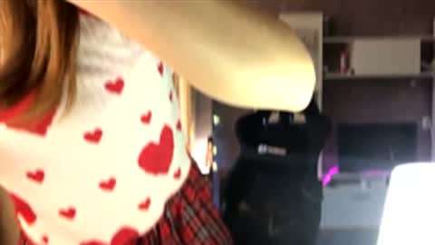 Mekyy online show from January 13, 12:10 pm