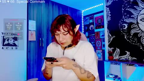 Melissa  -  -  Please help me to reach 100 thumbs up online show from January 3, 2:43 am