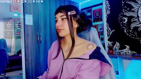 Melissa  -  -  Please help me to reach 100 thumbs up online show from January 8, 1:41 pm