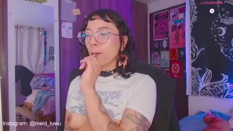 Melissa  -  -  Please help me to reach 100 thumbs up online show from November 12, 1:06 am