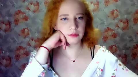 Mel Mellie online show from April 8, 10:54 pm