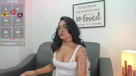 melan_owen online show from March 8, 2:08 pm