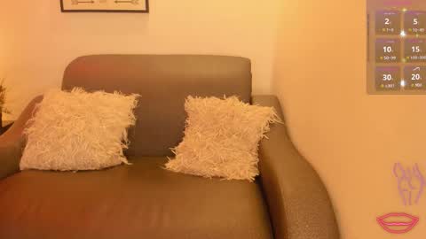 melan_owen online show from September 17, 10:50 am