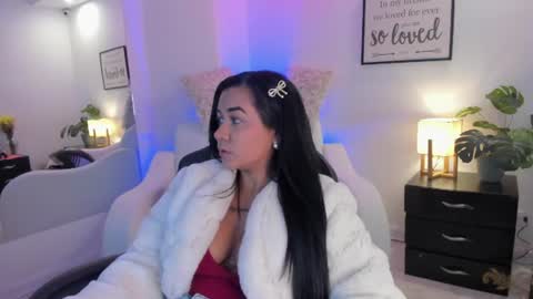 Snapshot of melan_owen chatting on July 16, 10:54 am melan_owen online show from July 16, 10:54 am