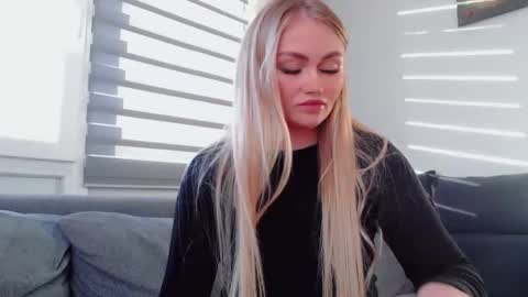 Melania online show from February 22, 2:15 pm