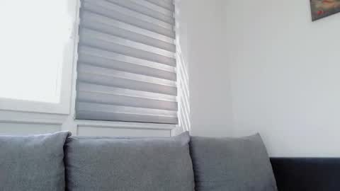 Snapshot of melani_a chatting on April 29, 11:47 am Melania online show from April 29, 11:47 am