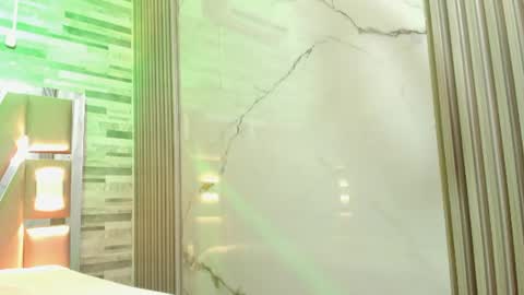Snapshot of melani_rousee chatting on July 25, 6:38 pm Melani online show from July 25, 6:38 pm