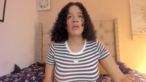 melania_xtreme online show from December 19, 2:18 am