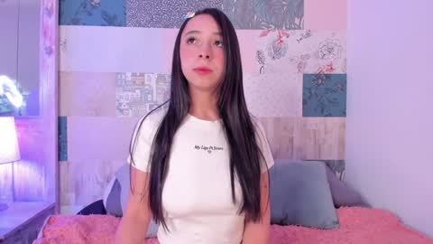 Melanie online show from February 7, 11:01 am