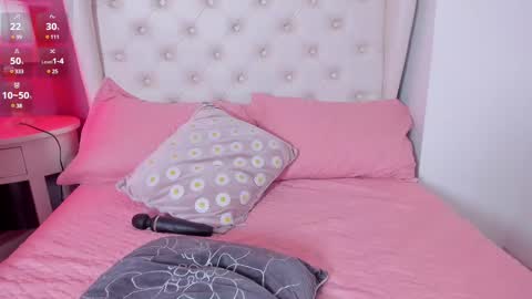 Melanie online show from February 11, 2:46 pm