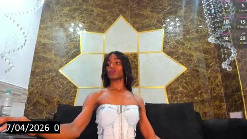 MELANIE online show from April 7, 9:15 pm