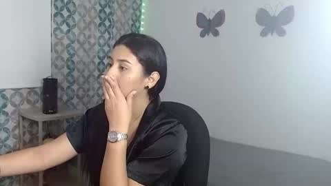 Snapshot of melaniecarsonew chatting on May 16, 8:07 pm Melanie online show from May 16, 8:07 pm